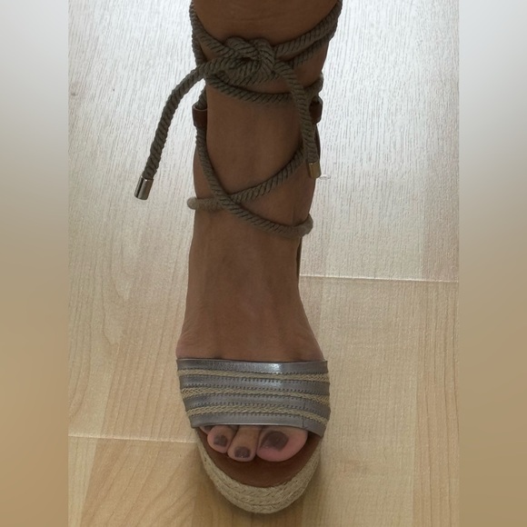 JIMMY CHOO HEELS - Picture 9 of 14